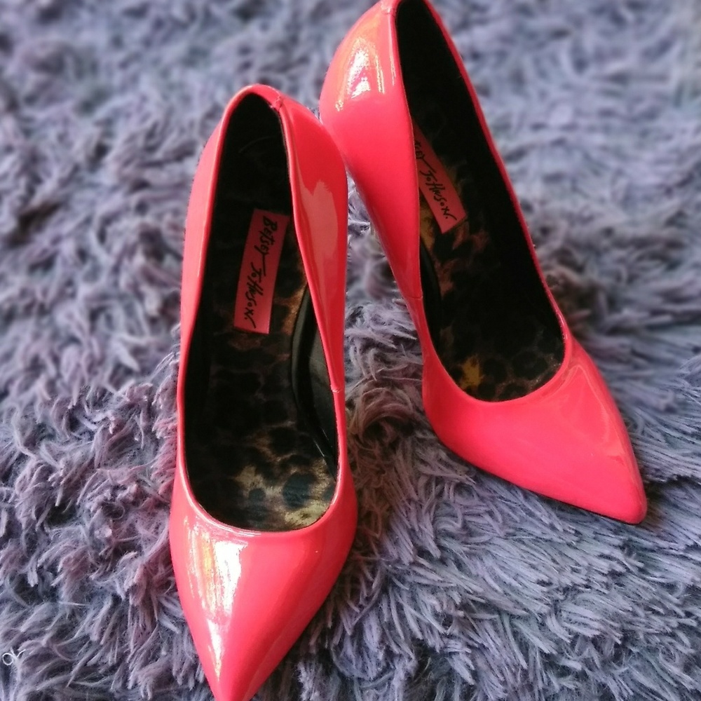Pink and leopard Betsy Johnson heels